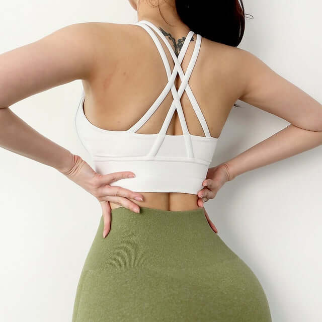 Premium Sports Bra – Yoga & Fitness Vest, Breathable & Supportive, Shop Women’s Activewear Australia at Layna.com.au