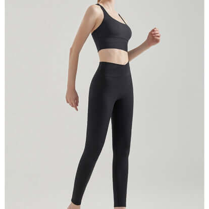 Women’s Contrast Color Yoga Set – Quick-Drying Activewear, Shop Women’s Activewear Australia at Layna.com.au