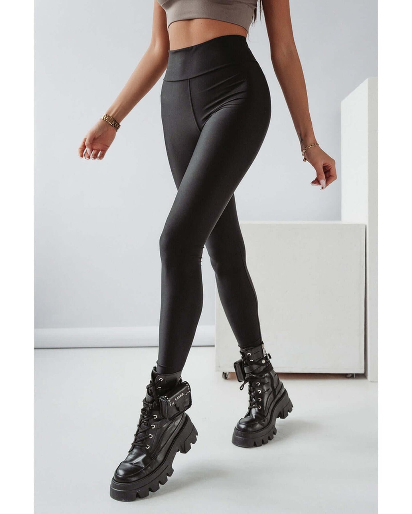 Azura Exchange Tummy Control High Waist Leggings - L, Shop Women’s Activewear Australia at Layna.com.au