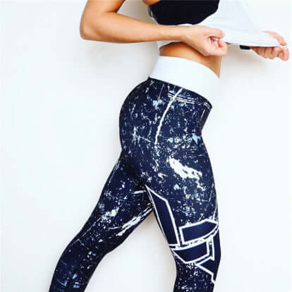 Geometric Print Hip Lifting Stretch High Waist Leggings in stylish design, showcasing comfort and modern elegance.