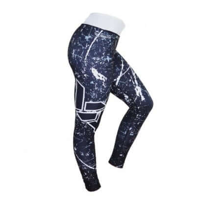 Geometric Print Hip Lifting Stretch High Waist Leggings in black and white splatter design for stylish workouts.