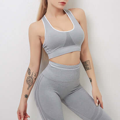 Sports Bra & Seamless High-Waisted Leggings Set, Shop Women’s Activewear Australia at Layna.com.au
