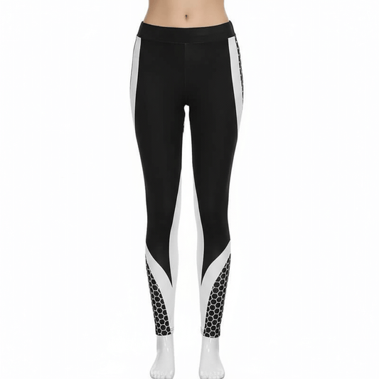 Seamless Push-Up Yoga Leggings – Sculpting & Stylish Fit in black and white by Layna Activewear Australia.