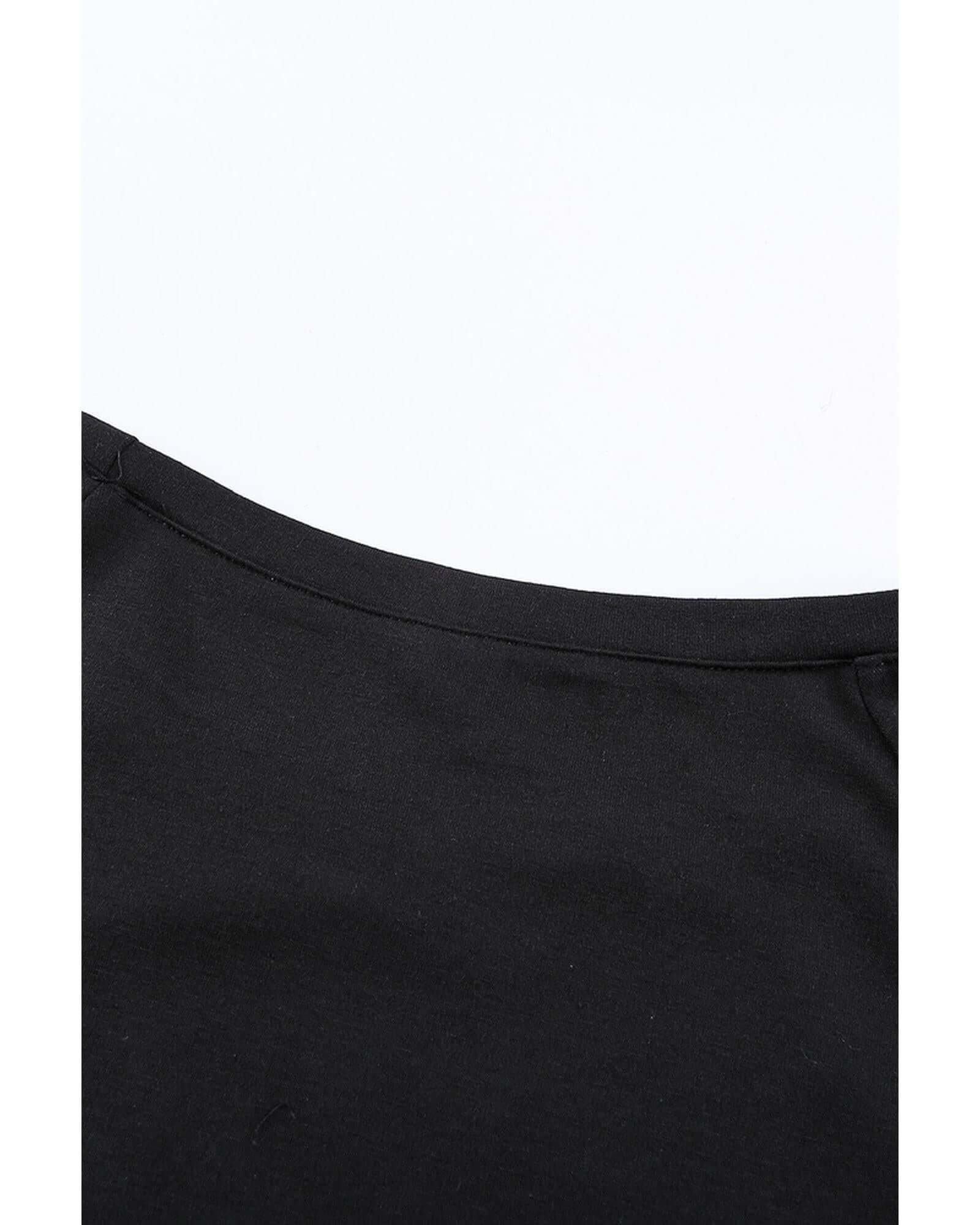 Close-up of the collar of the Azura Exchange Black Sweatshirt, showcasing premium activewear fabric.
