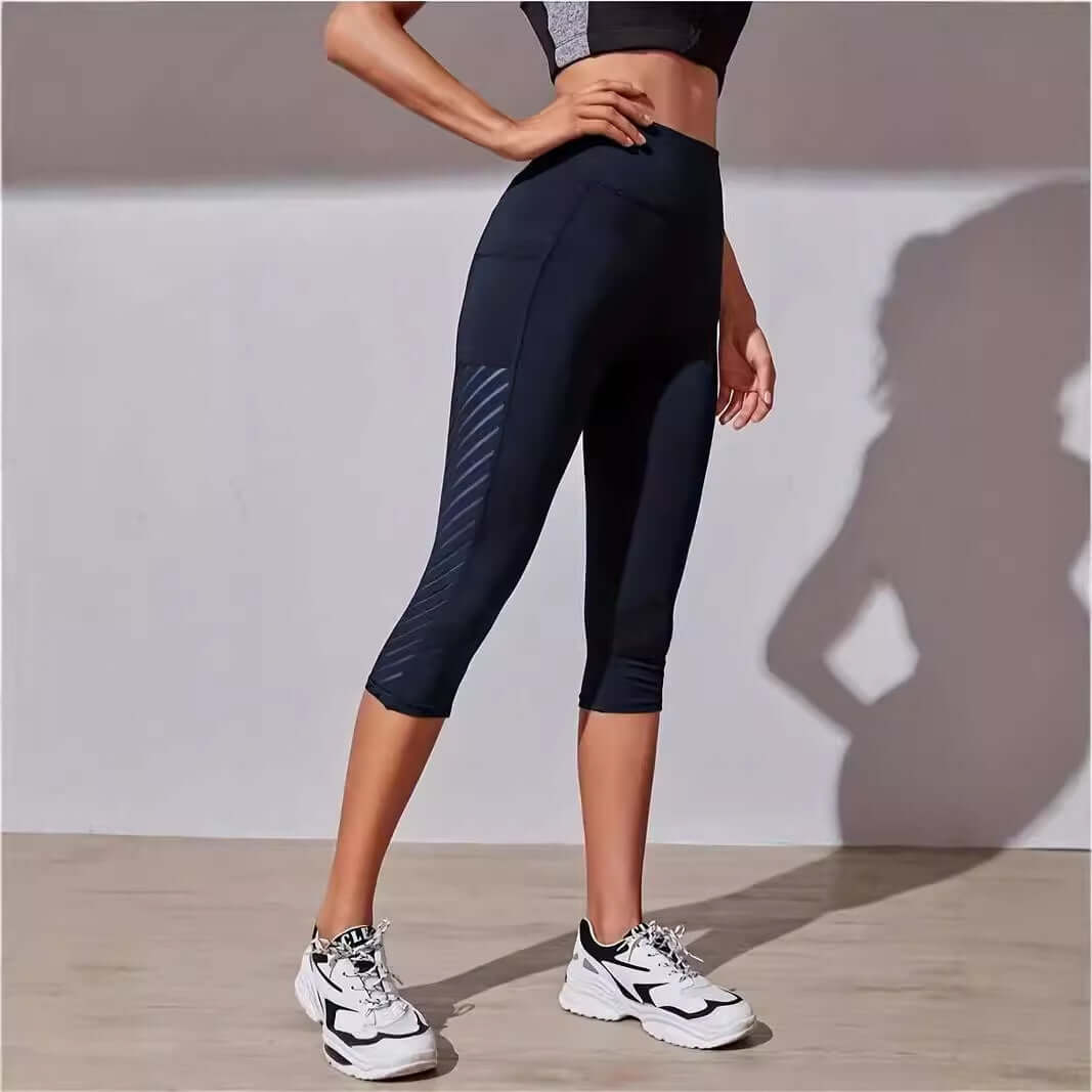 3/4 Color-Contrast Slim Leggings – High-Rise Belly Support on model showcasing fit and design